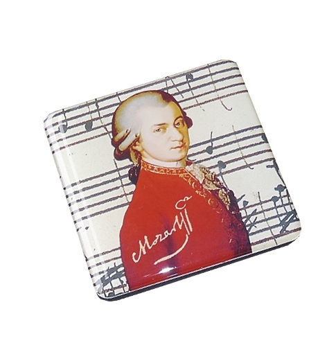Magnets, Mozart, in transparent box