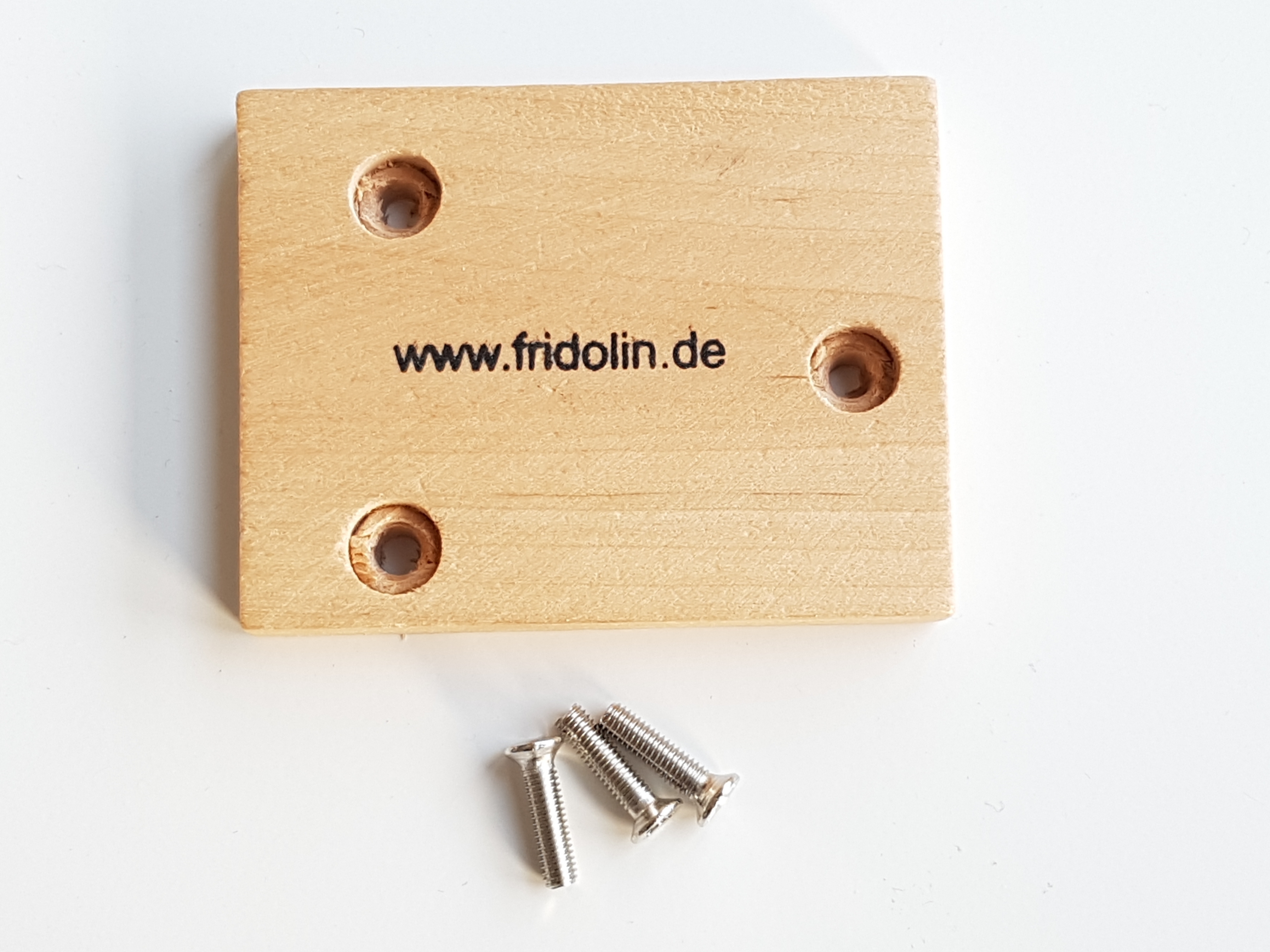 Resonance board 5.6 x 4.4 cm, with screws