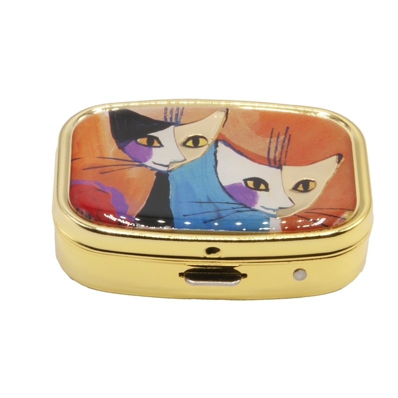 Pillbox, Wachtmeister, Two cats, portrait